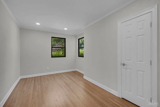 1301 W Lee St, Pensacola, FL 32501