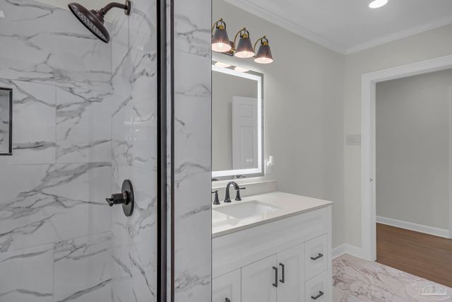 1301 W Lee St, Pensacola, FL 32501