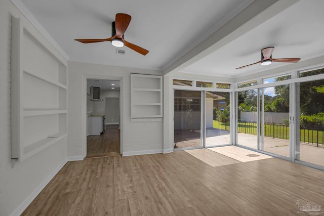 1301 W Lee St, Pensacola, FL 32501