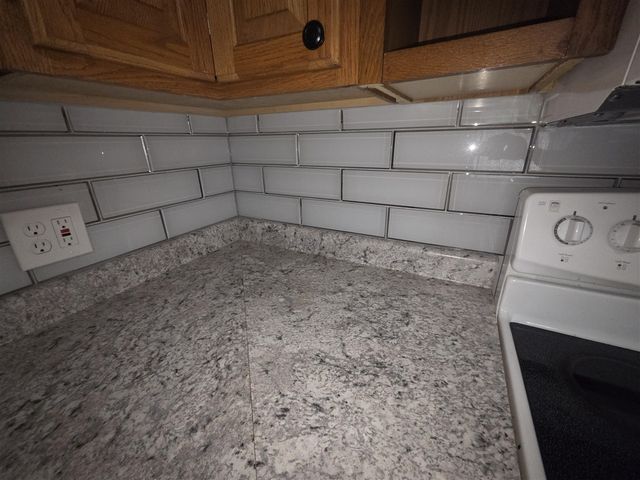 26722 W Chicago, Redford, MI 48239