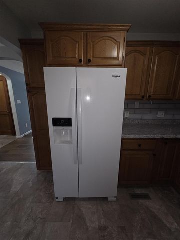 26722 W Chicago, Redford, MI 48239