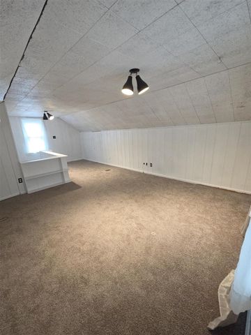 26722 W Chicago, Redford, MI 48239