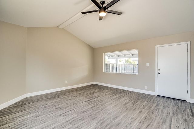 215 S Doran 215, Mesa, AZ 85204