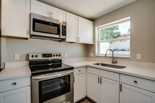 215 S Doran 215, Mesa, AZ 85204