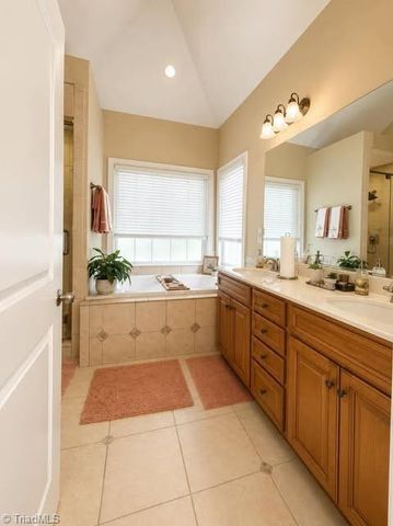 283 Norwood Hills Drive, Winston-salem, NC 27107