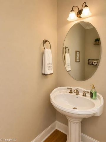 283 Norwood Hills Drive, Winston-salem, NC 27107