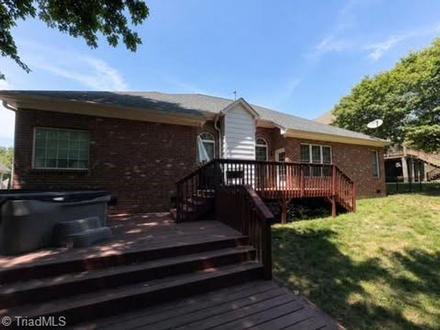 283 Norwood Hills Drive, Winston-salem, NC 27107