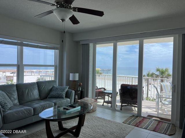 3721 S Atlantic Ave Unit 202, Daytona Beach Shores, FL 32118