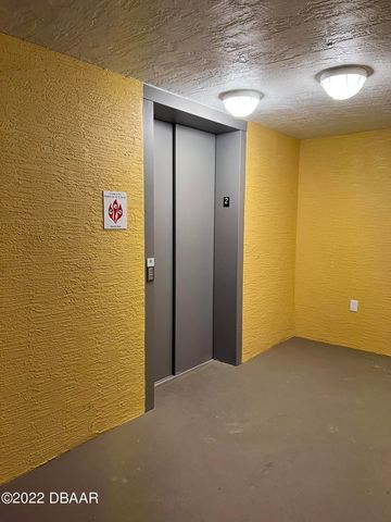 3721 S Atlantic Ave Unit 202, Daytona Beach Shores, FL 32118