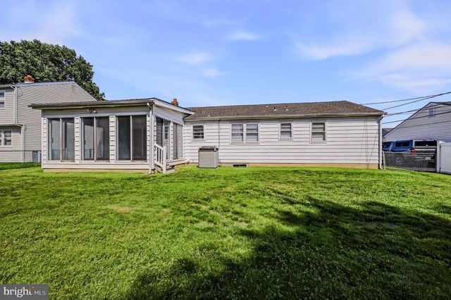 332 E ROOSEVELT AVE, New Castle, DE 19720