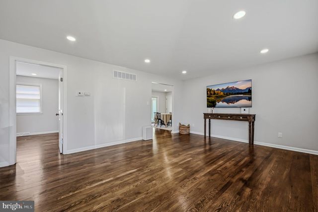 332 E ROOSEVELT AVE, New Castle, DE 19720