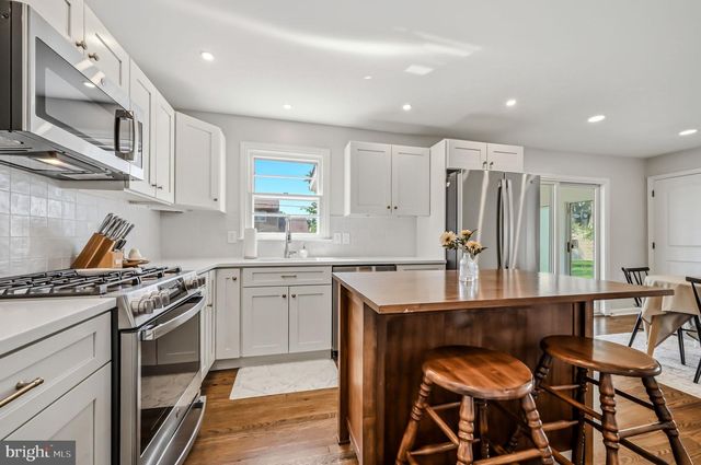 332 E ROOSEVELT AVE, New Castle, DE 19720