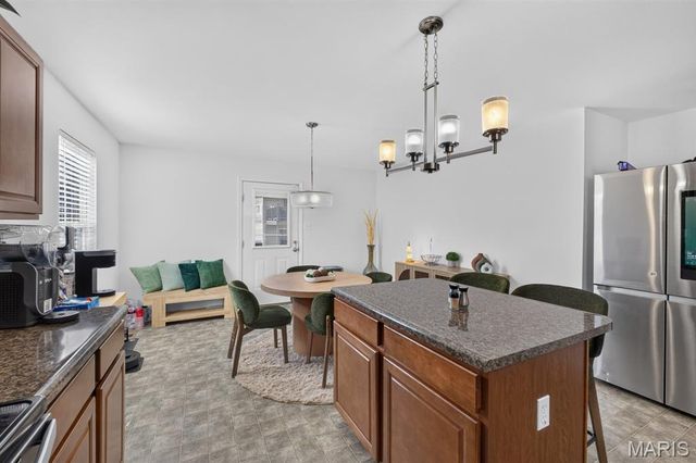 522 Rifle Ridge Drive, Wentzville, MO 63385