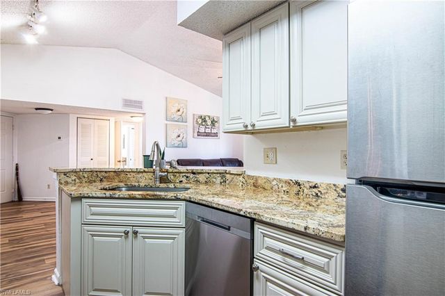 13615 Eagle Ridge DR 1633, Fort Myers, FL 33912