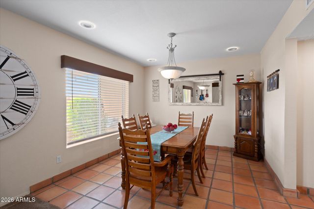 5834 E WALTANN Lane, Scottsdale, AZ 85254