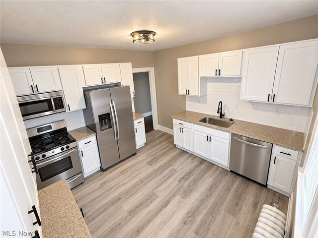 2641 Idlewood Road 2, Cleveland Heights, OH 44118
