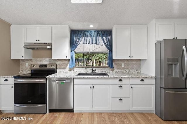 2744 ROY SIKES Road, Hilliard, FL 32046