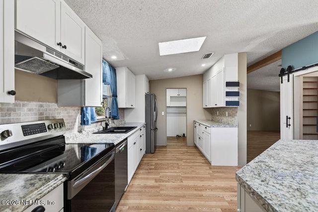 2744 ROY SIKES Road, Hilliard, FL 32046