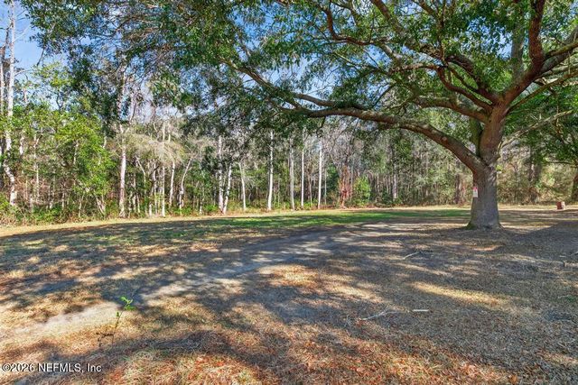 2744 ROY SIKES Road, Hilliard, FL 32046