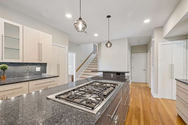 2025 Lynnwood Dr, Franklin, TN 37069