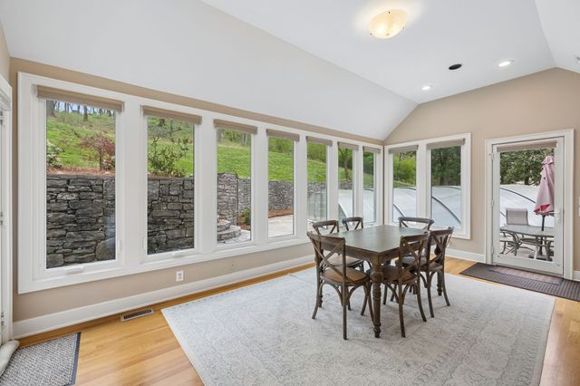 2025 Lynnwood Dr, Franklin, TN 37069