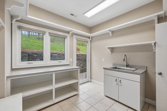 2025 Lynnwood Dr, Franklin, TN 37069