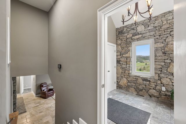 2025 Lynnwood Dr, Franklin, TN 37069