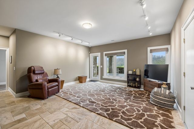 2025 Lynnwood Dr, Franklin, TN 37069