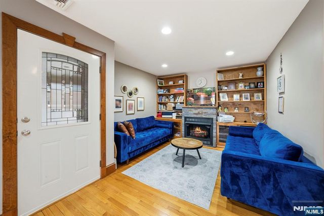 20 Wilcox Street, Dumont, NJ 07628