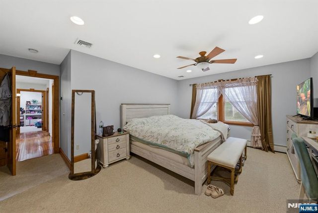 20 Wilcox Street, Dumont, NJ 07628