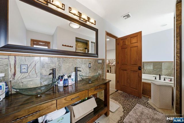 20 Wilcox Street, Dumont, NJ 07628