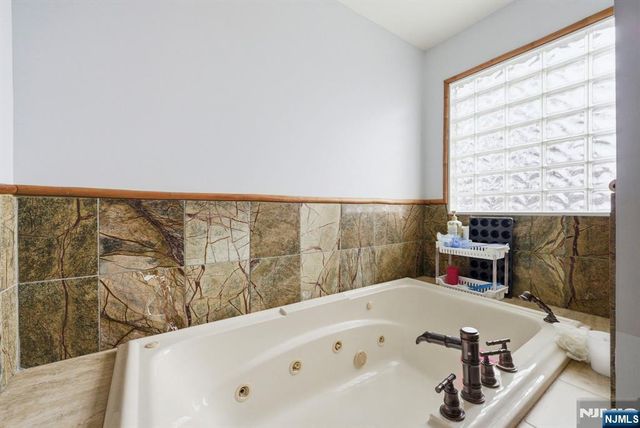 20 Wilcox Street, Dumont, NJ 07628