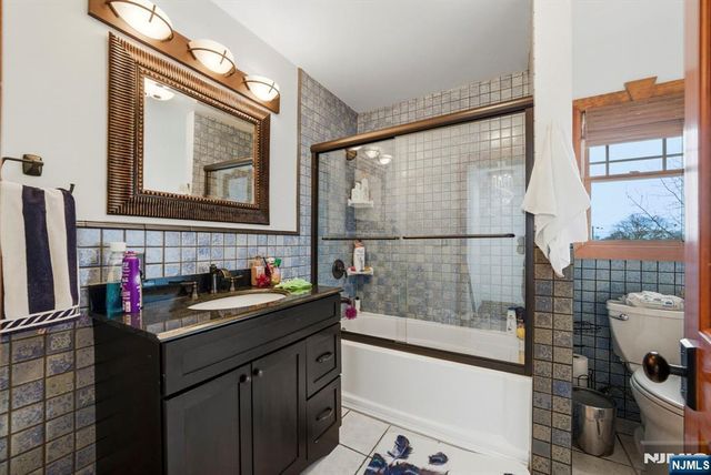 20 Wilcox Street, Dumont, NJ 07628