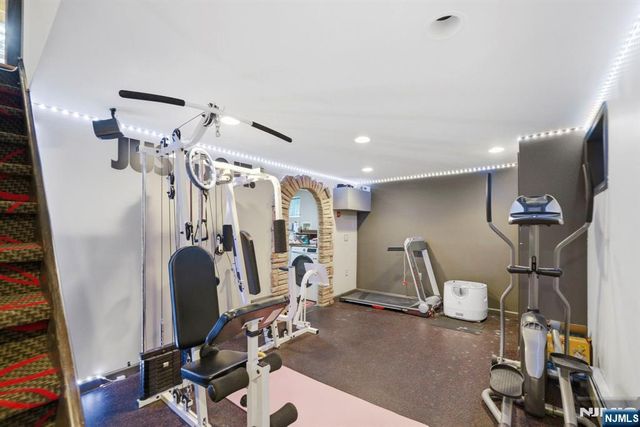 20 Wilcox Street, Dumont, NJ 07628