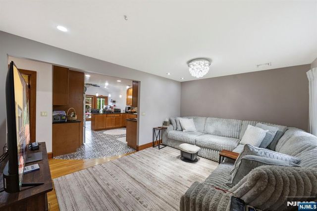 20 Wilcox Street, Dumont, NJ 07628