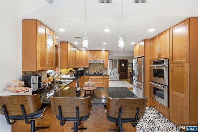 20 Wilcox Street, Dumont, NJ 07628