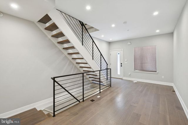 1533 S LAMBERT ST, Philadelphia, PA 19146