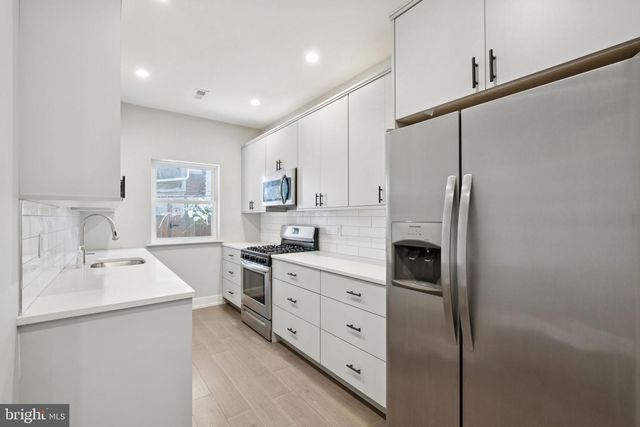 1533 S LAMBERT ST, Philadelphia, PA 19146