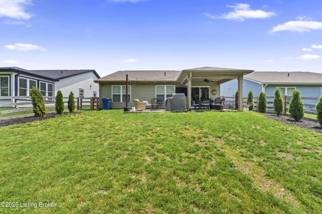 6910 Nicolas Farms Ct, Louisville, KY 40229