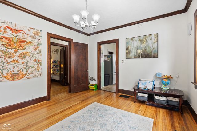 410 Euclid Avenue, Greenwood, IN 46142