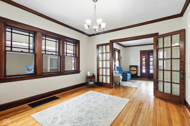 410 Euclid Avenue, Greenwood, IN 46142