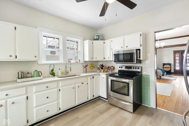 410 Euclid Avenue, Greenwood, IN 46142