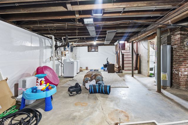 410 Euclid Avenue, Greenwood, IN 46142