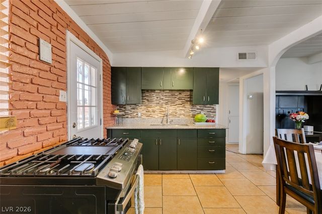 705 Harvard Street, Las Vegas, NV 89107
