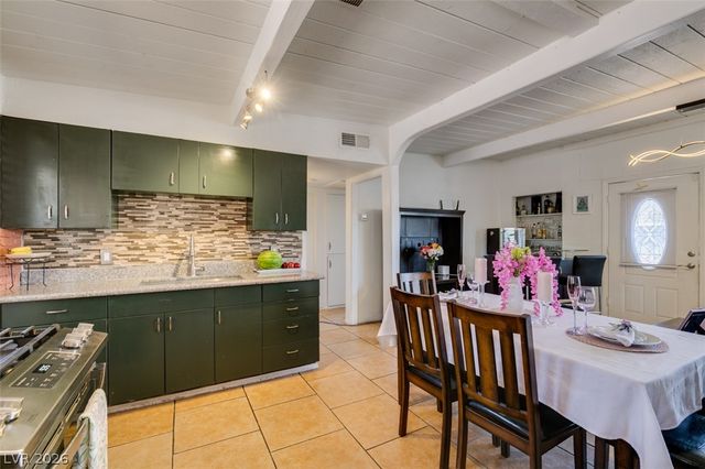 705 Harvard Street, Las Vegas, NV 89107