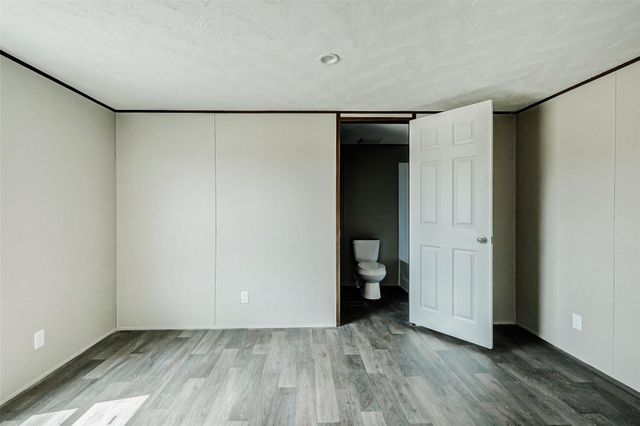 1601 Road 5740, Cleveland, TX 77327