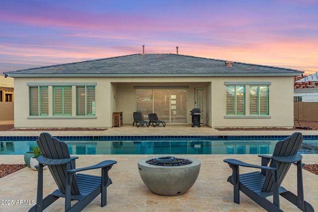 5700 N 202nd Lane, Litchfield Park, AZ 85340