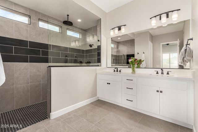 5700 N 202nd Lane, Litchfield Park, AZ 85340