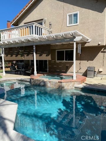 781 S Foxdale Lane, Anaheim Hills, CA 92807