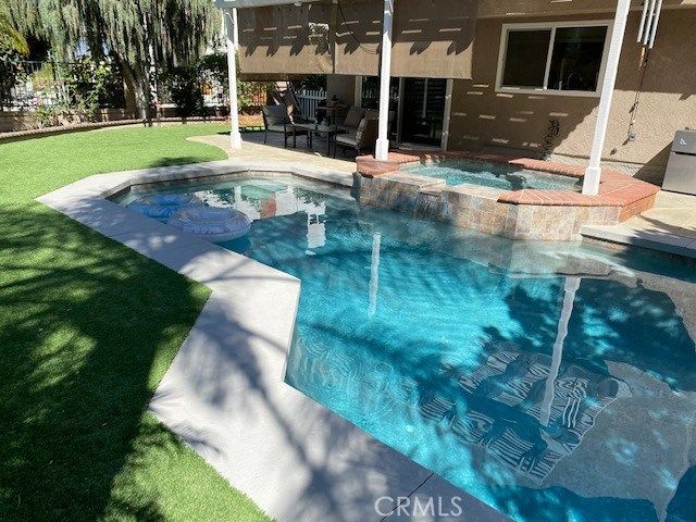 781 S Foxdale Lane, Anaheim Hills, CA 92807